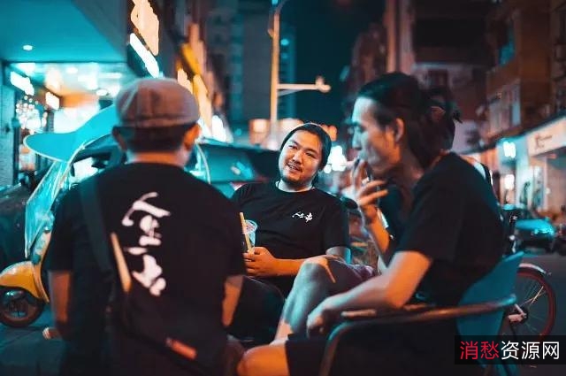 阿里云盘出品《人生一串》三季全集：APP极速在线查看、视频原画、倍速播放