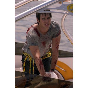 《食人鱼3D：血腥爆头，16x恐怖体验》