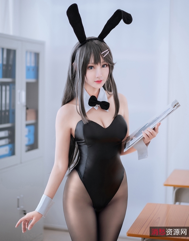 羽生三未精彩瞬间:7套241P合集,4.33G大小,双重压缩,收录访谈、拍摄照片、现场表演、舞台剧以及其他精彩节目