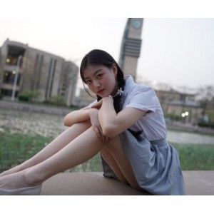 中国民航大学崔杰14V视频资源：勇敢追求梦想，不断努力，就能获得成功