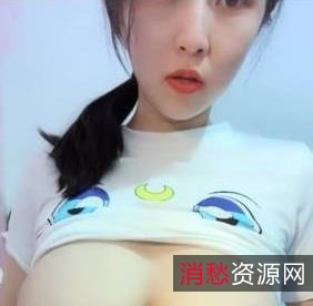 蔡文姬气质祥和,聊天挤奶让你着迷!