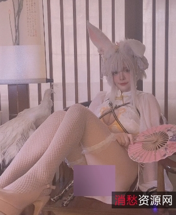 高品质经典款时尚复古拼接牛仔裤时尚复古拼接牛仔裤:高品质经典款