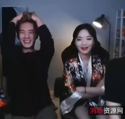 韩国情侣主播紫薇A系列_第29部完整合集：真挚爱情与不断努力的故事