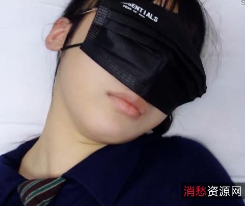 MJ三人组玩转私房老虎菜：原创模特系列第21弹，灌醉眼镜娘一夜疯狂，核酸棒棒满满