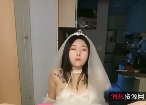 精品小视频范冰冰玩耍激烈场景，白嫖百度盘，大声惨笑出泪水