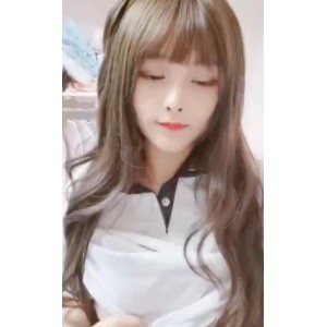 15部美女网红的WeChat女仆装和女秘书，让你心动！