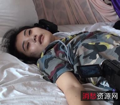 MJ三人组玩法新鲜：小菊被散播，合力迷黑丝