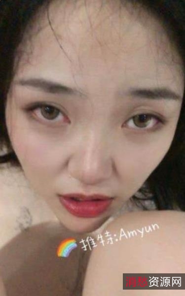 情侣AmYun的口味重玩具秀：中途退出口bao，1V-1.38G视频