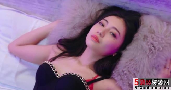 夏暮光精致写真作品：性感小姐姐小玉的美丽定格时间