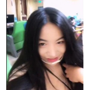 网红陈丝丝精品资源：精选浮力姬、自虐风格、蜡烛、皮鞭等，完整抖M女神完整合集