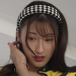 精选女友第三弹丝袜合集：星宫一花3V20G