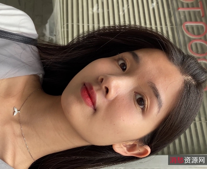 免费街拍JK短裙美腿美女视频