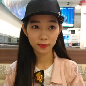 转载搬运小嫩模玩弄奇葩姿势2.9G百度盘1v+3g