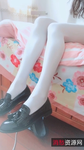 私人订制快手网红:颜值清纯小可爱,小虎牙粉丝视频大小