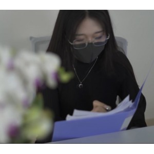 桥本香菜黑丝助理1v+607百度盘