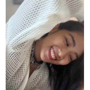 人气网红露脸推特28万粉无毛馒头逼36D纯欲少女20V+4.75G百度云