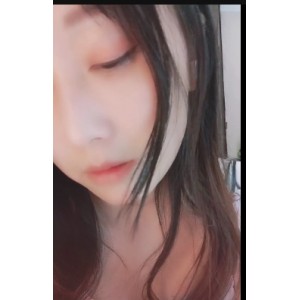 天使一样的女主播：白丫头呀的两部作品