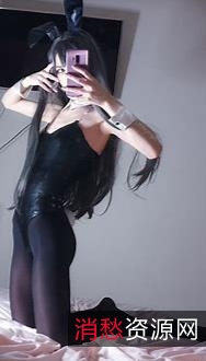 欧美女神Me1adinha在OnlyFans和Twitter上的Cosplay作品