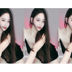 《虎牙女主播苏樱：完美身材与颜值的跳舞女神直播作品》