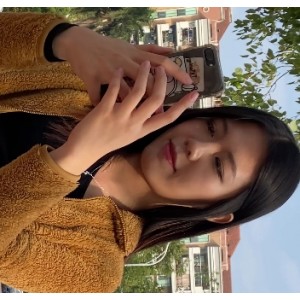 黑丝紧身皮裤高跟长腿美女视频