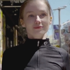 Emily纽约展示-121M[度盘]