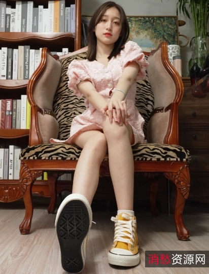 A&F-小美女baby展示棉袜裸足[1V+6.27G][百度盘]