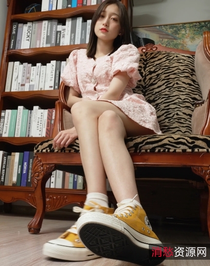 A&F-小美女baby展示棉袜裸足[1V+6.27G][百度盘]