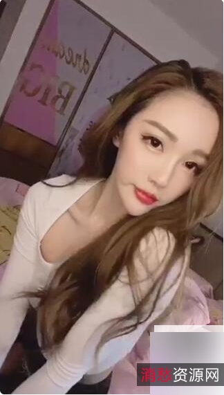 1.网红妹子合集：六位妹子的时尚风潮2.热门网红妹子合集：妹子潮流一网打尽3.时尚网红妹子合集：六个妹子的梦幻风格4.网红妹子合集：追寻妹子们的时尚足迹5.妹子风潮：六个网红妹子合集6.网红妹子合集：跟随妹子们的时尚热潮