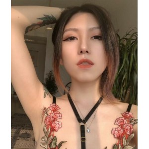 浮力姬小姐姐：霸气御姐的野性魅力，16V-9.2G视频合集