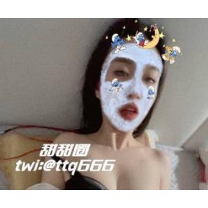 火辣胖臀妻子&某处少妇私拍视频1.7G，不容错过！