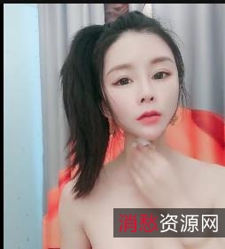 瑜伽女神艾老师自拍视频1V2.7G时长3分50秒惊舞蹈D奶裙