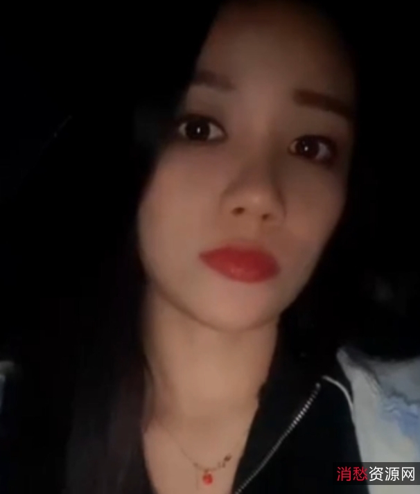 [转载搬运]半糖主播面包好吃/西东东/葱姜蒜福利视频[26V+2G][百度盘]