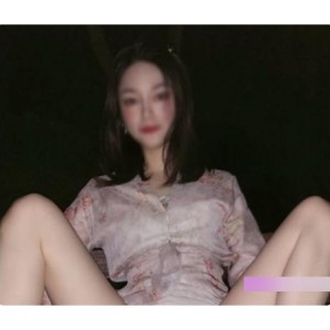 某推小仙女白白，绝美大长腿1V-395M合集