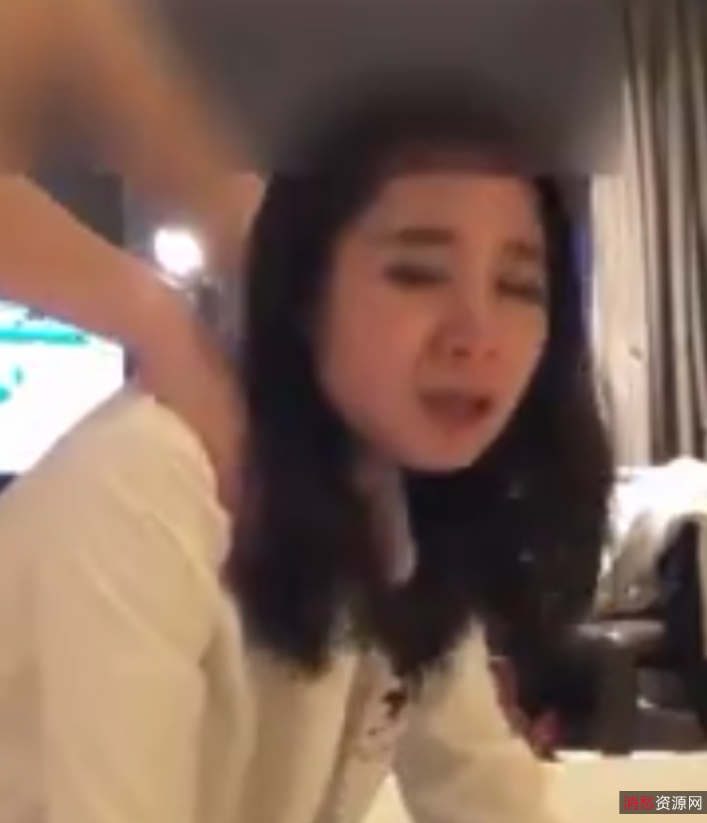 小明自行打包自拍合集，15个视频996M，满足你的xp需求，百度盘下载