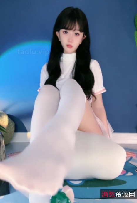 维尼63v33g带你领略丝足套路直播魅力，视频大小63v33g