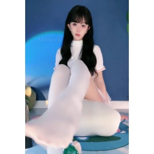 维尼63v33g带你领略丝足套路直播魅力，视频大小63v33g