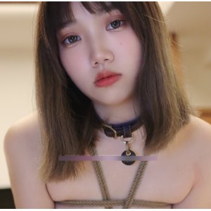 神秘美女Lunana视图合集：109P+15V145M百度盘