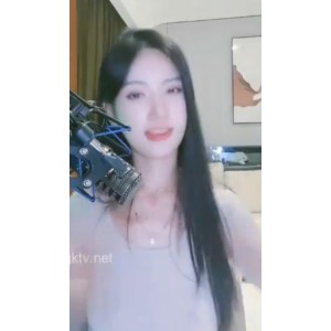 花椒主播宁依纯无罩热舞视频9V+232M，百度盘转载搬运