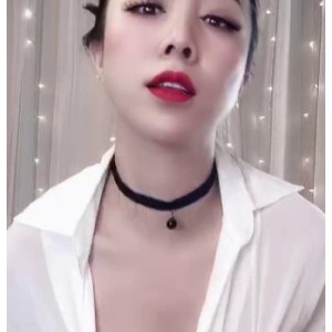 美成熟主妇林雨馨快手直播38视频，总时长351分钟，展现舞蹈风格吸粉