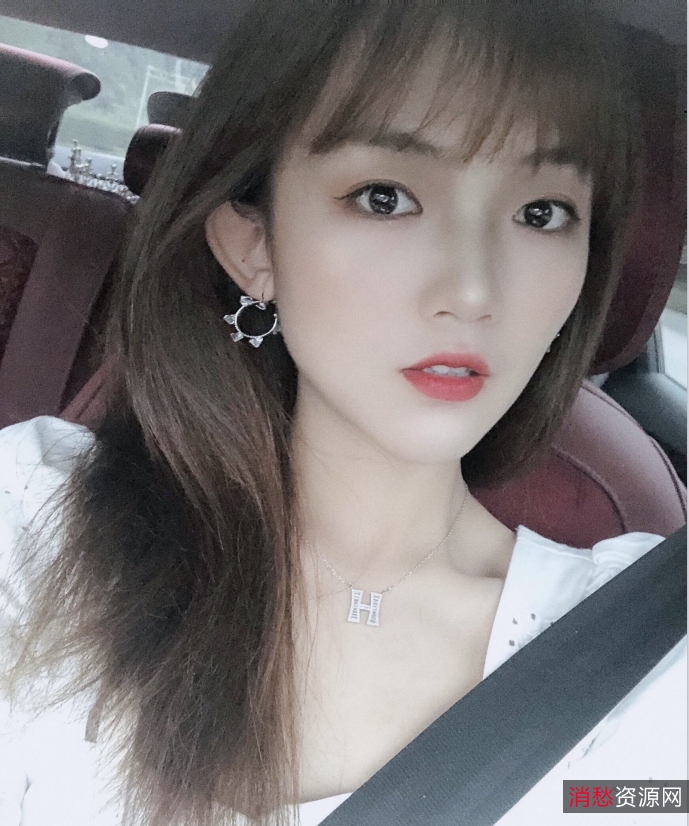 痴迷爱好胀婧打胶恋鞋尾随跟踪,视频7V+15三人游,450M