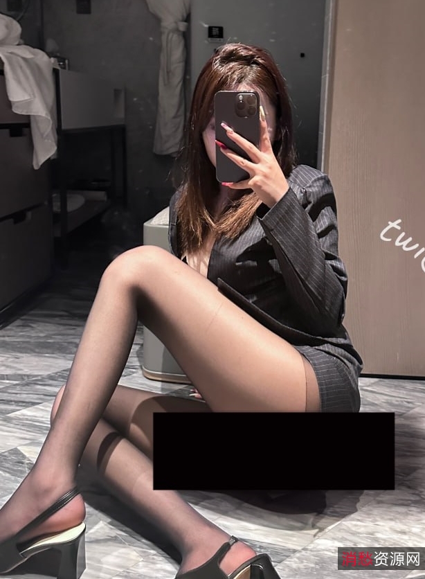 女神级小狗elsa林绾绾：视频收藏量高达452，备受瞩目