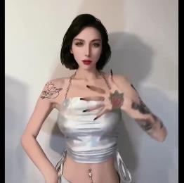 绿M剪辑高管老婆国女媚黑，17个视频1.6G，字幕加持大热门短片