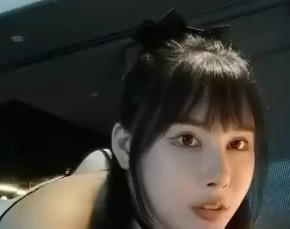 颜值天花板棒棒糖！GIF动图斗图视频短视频，下载观看