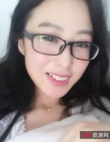 杭州骚气眼镜主播夜夜:波多野结衣8.3G视频收藏量高达23V