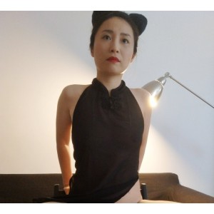 差婊教师少妇的魅力感到好奇，不妨收藏这部《350M》视频，体验一场独特的视听盛宴！