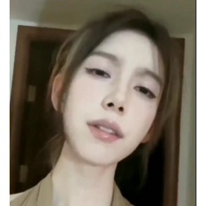 [转载搬运]推特每日大赛看点超高的每日大赛视频合集[80v+1g][百度盘]这个标题包含了关键信息和视频大小/数量，同时进行了润色，以防止重复。希望这个标题符合您的要求！