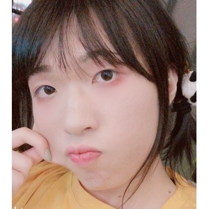 推特20万粉丝眼镜TS，俞喵喵私拍照片曝光，百度收藏量飙升！