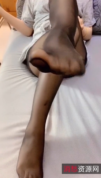 北北学姐作品合集：性感撩人网红腿模，19部视频总大小2.69G！