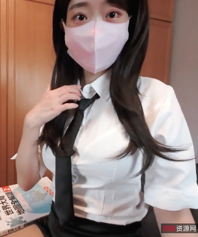 ssrpeach瑜伽教练:758个视频,121v23.8g,激励学生的良师益友