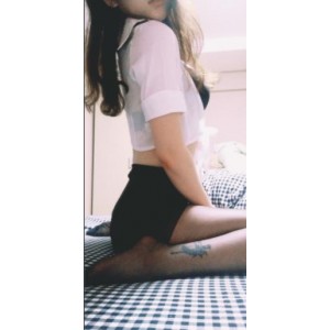 超人气颜值宝藏浮力姬恶犬酱VIP绝版资源合集15P1V353M让你心动不已